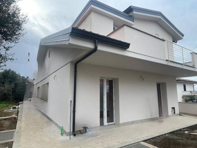 Villetta a schiera in vendita a Albano Laziale RM