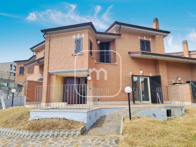 Villetta a schiera in vendita a Albano Laziale RM
