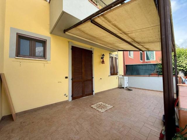 Villetta a schiera in vendita a Altopascio LU