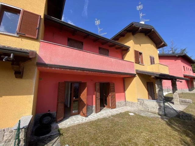 Villetta a schiera in vendita a Alta Valle Intelvi CO