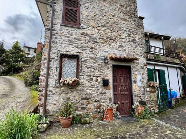 Villetta a schiera in vendita a Ameglia SP
