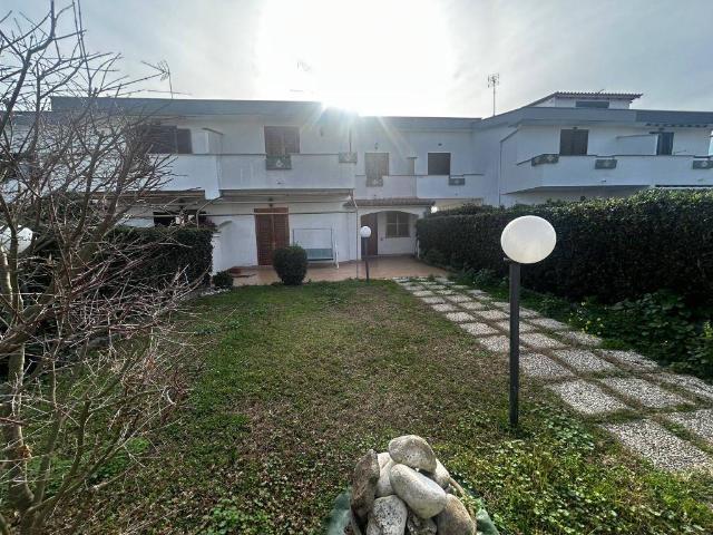 Villetta a schiera in vendita a Anzio RM