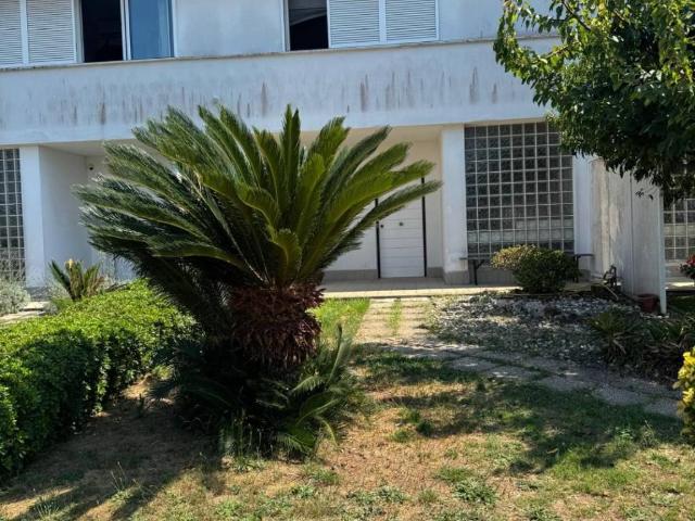 Villetta a schiera in vendita a Anzio RM