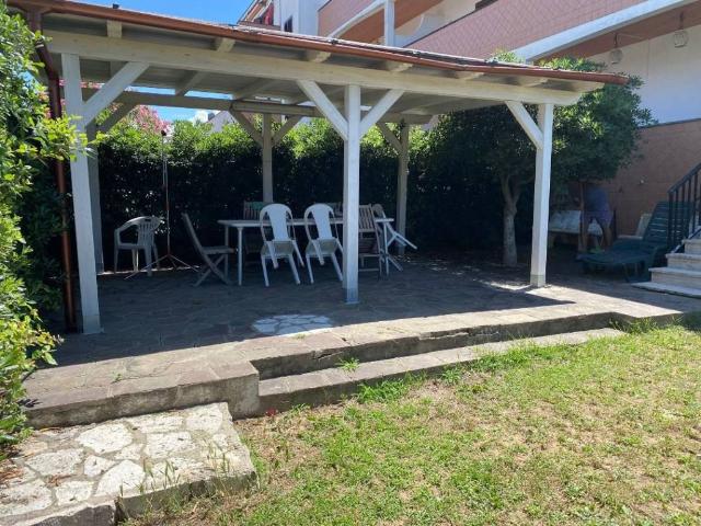 Villetta a schiera in vendita a Anzio RM