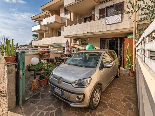 Villetta a schiera in vendita a Anzio RM