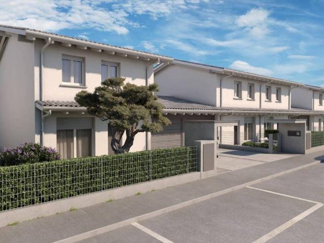 Villetta a schiera in vendita a Appiano Gentile CO