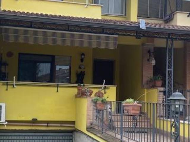 Villetta a schiera in vendita a Aquino FR