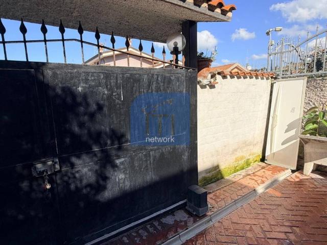 Villetta a schiera in vendita a Ardea RM