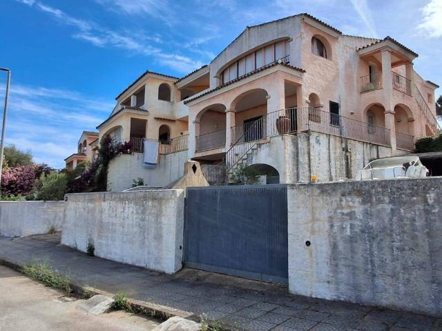 Villetta a schiera in vendita a Arzachena OT