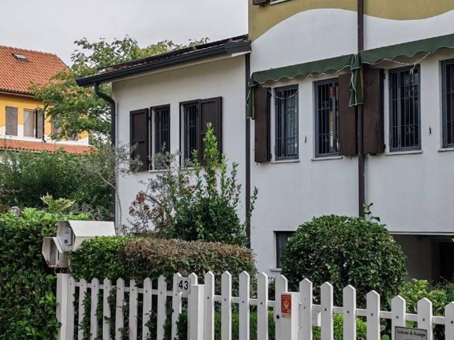 Villetta a schiera in vendita a Assago MI