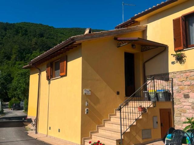 Villetta a schiera in vendita a Assisi PG