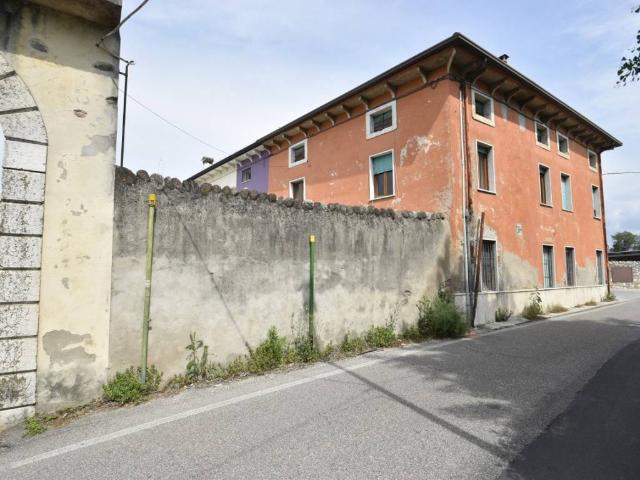Villetta a schiera in vendita a Bussolengo VR