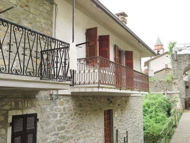 Villetta a schiera in vendita a Bagnone MS