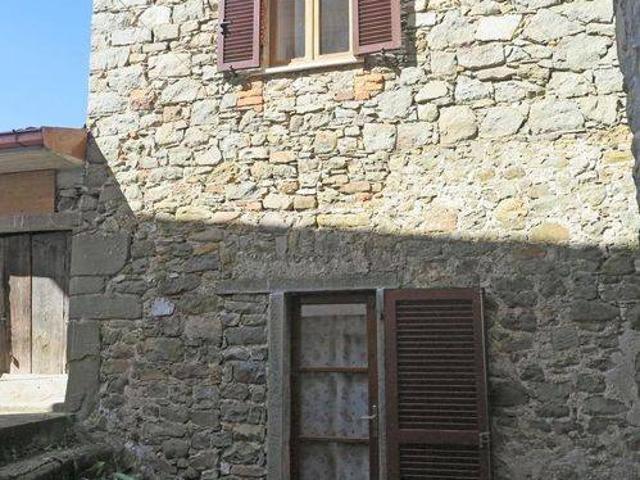 Villetta a schiera in vendita a Bagnone MS