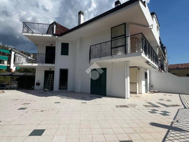 Villetta a schiera in vendita a Baronissi SA