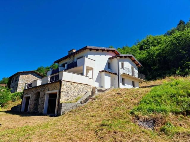 Villetta a schiera in vendita a Barga LU