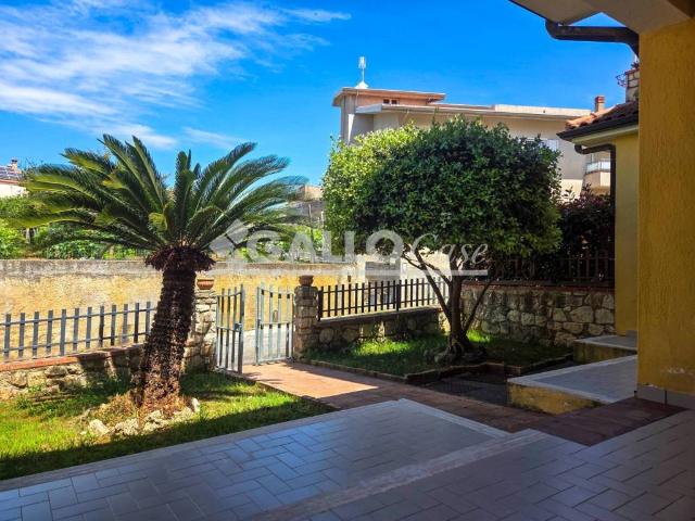 Villetta a schiera in vendita a Belvedere Marittimo CS