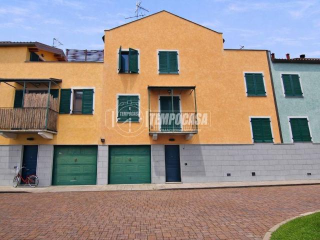 Villetta a schiera in vendita a Biandrate NO