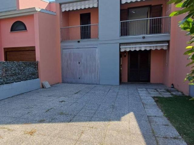 Villetta a schiera in vendita a Borghetto Lodigiano LO