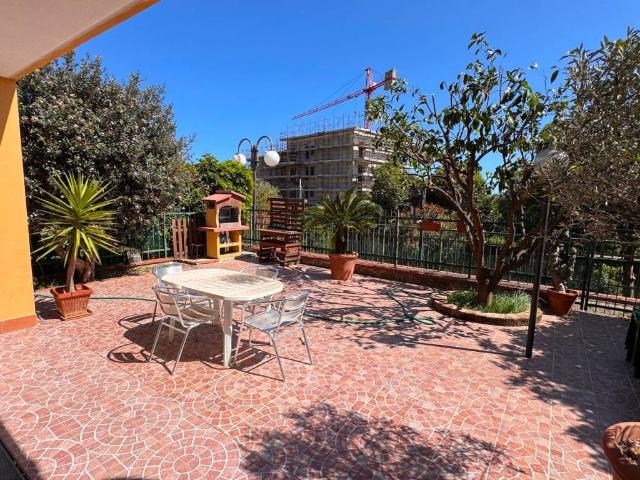 Villetta a schiera in vendita a Borgio Verezzi SV