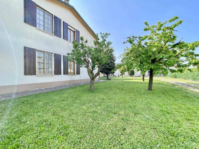 Villetta a schiera in vendita a Borgo Virgilio MN