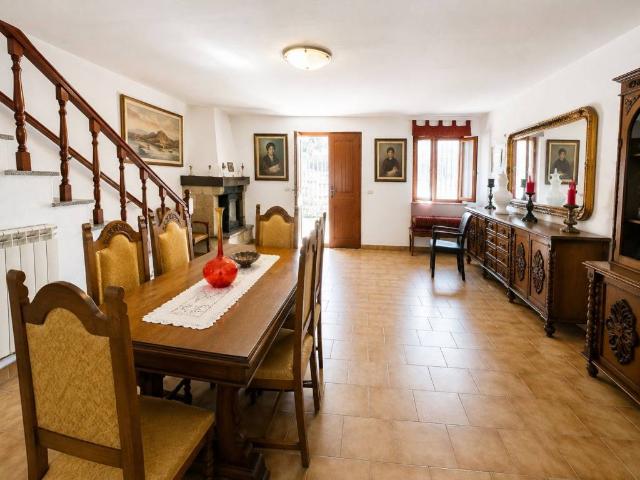 Villetta a schiera in vendita a Borgorose RI