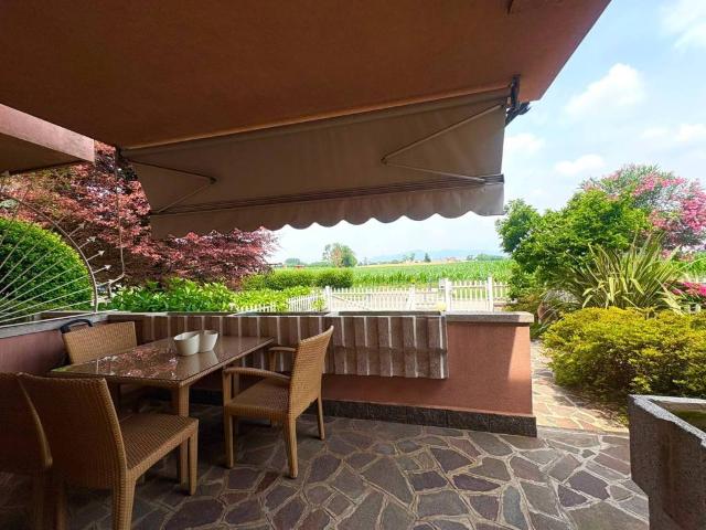Villetta a schiera in vendita a Bottanuco BG