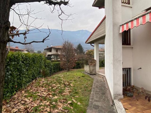 Villetta a schiera in vendita a Botticino BS