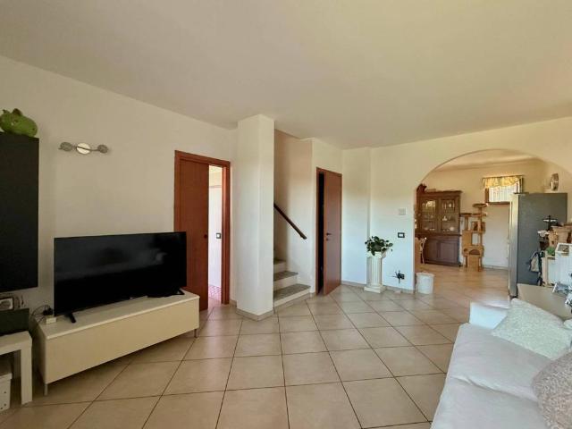 Casa indipendente in vendita a Bra CN