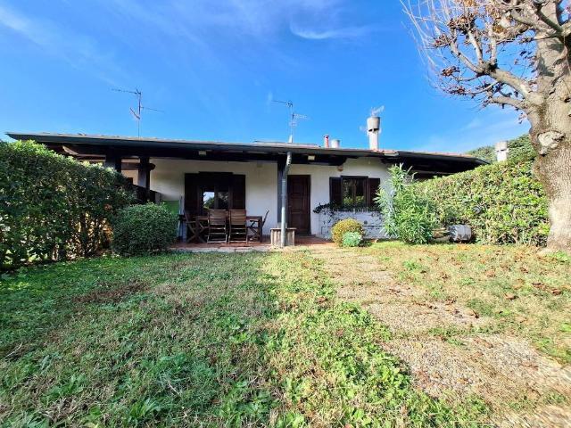 Villetta a schiera in vendita a Bregnano CO