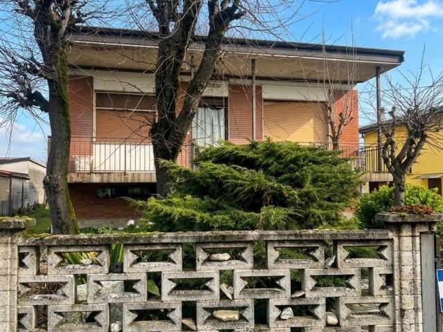 Villetta a schiera in vendita a Broni PV
