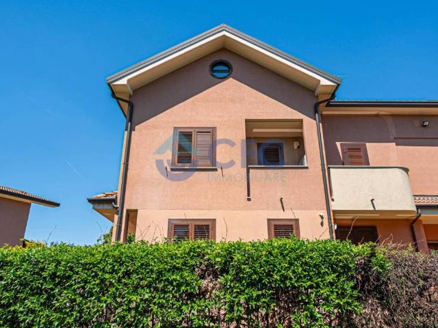 Villetta a schiera in vendita a Brugherio MB