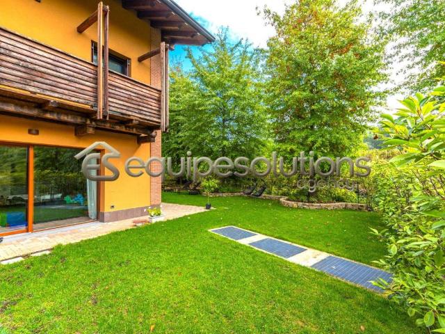 Villetta a schiera in vendita a Brusaporto BG
