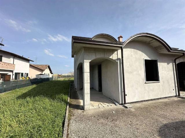 Villetta a schiera in vendita a Cadeo PC