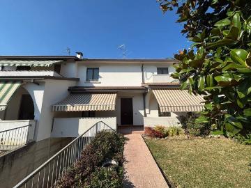 Villetta a schiera in vendita a Cadeo PC