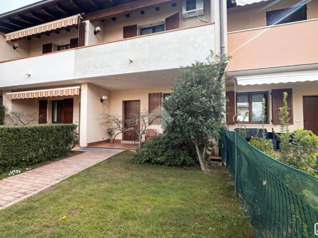 Villetta a schiera in vendita a Calcinato BS