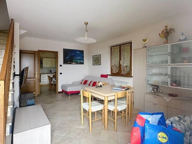 Villetta a schiera in vendita a Camaiore LU