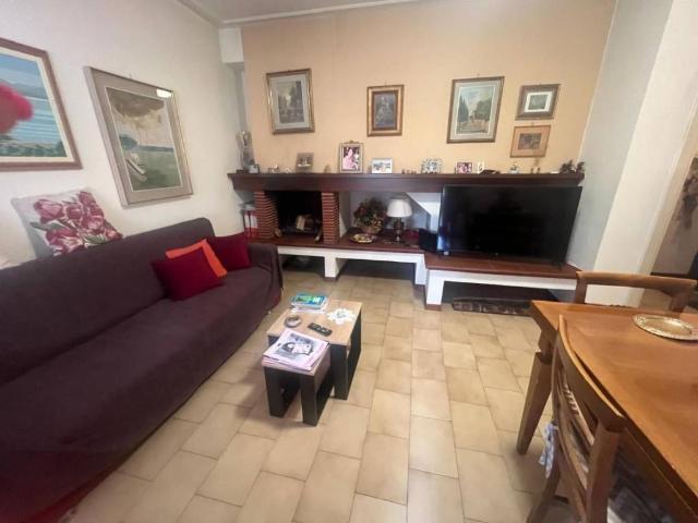 Villetta a schiera in vendita a Camaiore LU