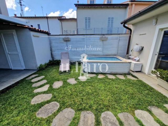 Villetta a schiera in vendita a Campi Bisenzio FI