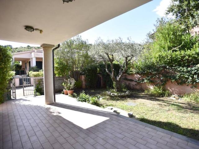 Villetta a schiera in vendita a Campo nell'Elba LI