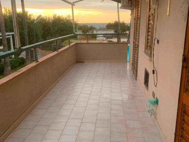 Villetta a schiera in vendita a Campofelice di Roccella PA