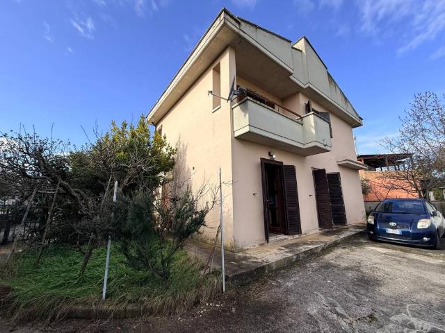 Villetta a schiera in vendita a Cannara PG