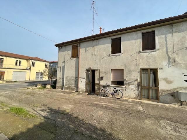 Villetta a schiera in vendita a Canaro RO