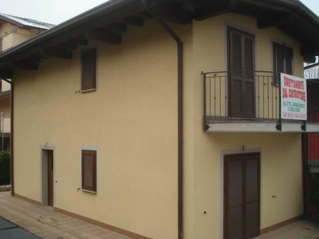 Villetta a schiera in vendita a Casnate con Bernate CO