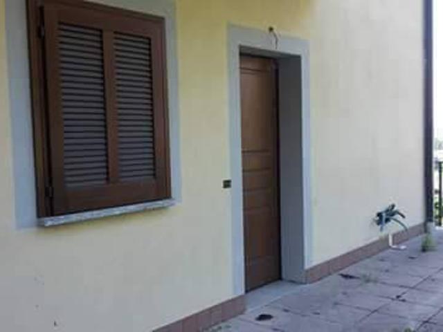 Villetta a schiera in vendita a Casnate con Bernate CO