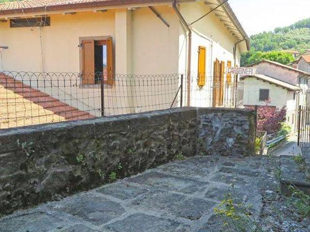 Villetta a schiera in vendita a Casola in Lunigiana MS