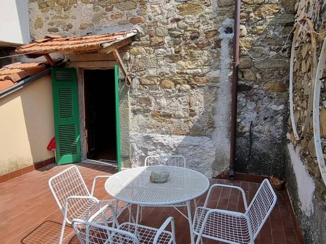 Villetta a schiera in vendita a Casola in Lunigiana MS