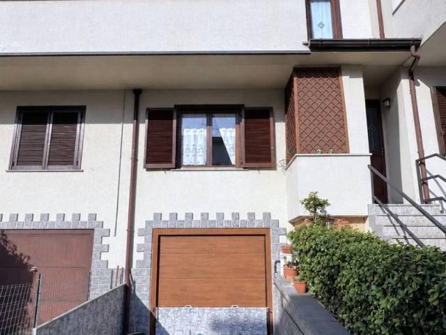 Villetta a schiera in vendita a Casorate Primo PV