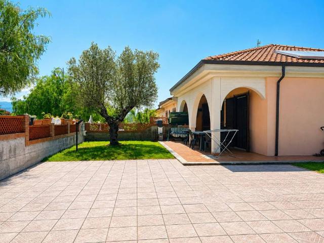 Villetta a schiera in vendita a Casal Velino SA