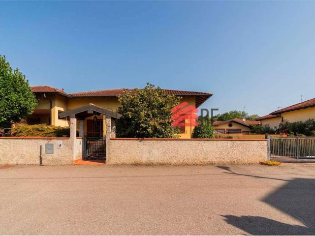 Villetta a schiera in vendita a Casalbeltrame NO